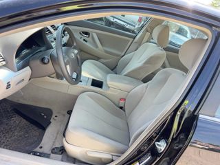 2007 Toyota Camry CE - Interior Front Seat Image
